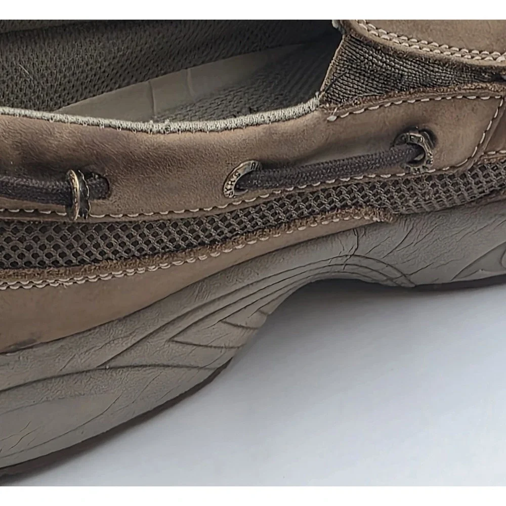 Rugged Shark Boat Shoes Men's 9.5M Atlantic Cognac Tan Leather Lace Up Comfort‎